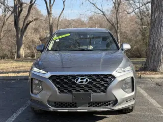 2019 Hyundai Santa Fe SE 2.4L