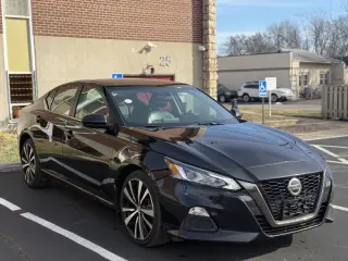2019 Nissan Altima 2.5 SR