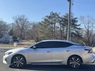 2021 Nissan Maxima 3.5 SV