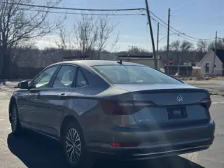 2020 Volkswagen Jetta SE