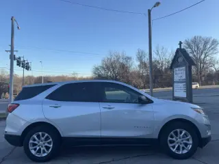 2021 Chevrolet Equinox LS