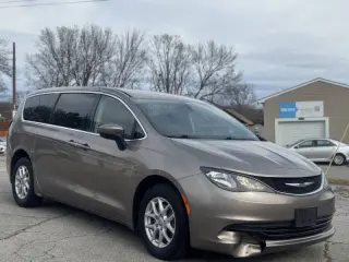 2017 Chrysler Pacifica LX