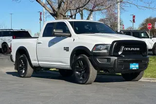 Ram 1500 Classic 2022 4x4 SLT 4dr Quad Cab 6.3 ft. SB Pickup
