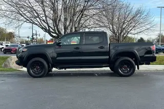 Toyota Tacoma 2019 4x4 TRD Sport 4dr Double Cab 5.0 ft SB 6M