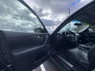 2010 Infiniti FX35