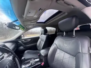 2010 Infiniti FX35