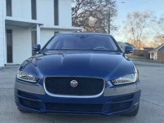 2017 Jaguar XE 35t Prestige