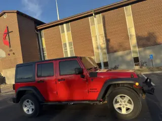2015 Jeep Wrangler Unlimited Sport