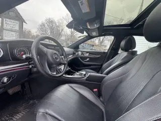 2017 Mercedes-Benz E-Class E 300 4MATIC