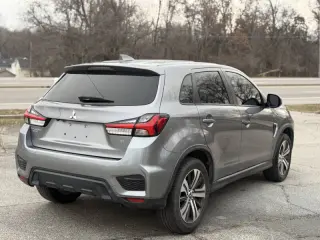 2020 Mitsubishi Outlander Sport SE