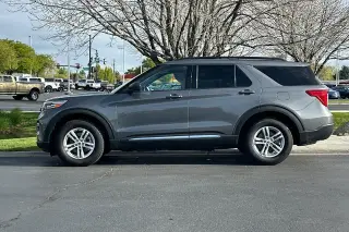 Ford Explorer 2023 AWD XLT 4dr SUV