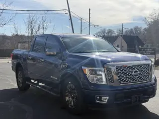 2017 Nissan Titan Platinum Reserve