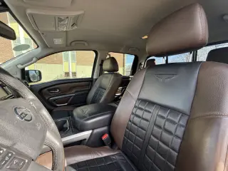 2017 Nissan Titan Platinum Reserve