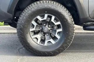 Toyota Tacoma 2023 4x4 TRD Pro 4dr Double Cab 5.0 ft SB 6M