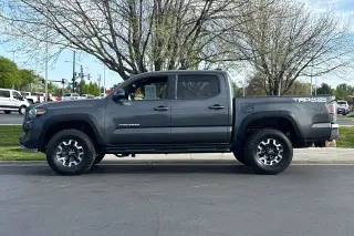 Toyota Tacoma 2023 4x4 TRD Pro 4dr Double Cab 5.0 ft SB 6M