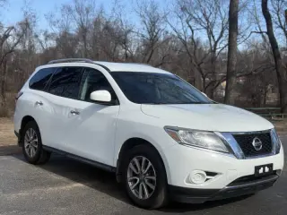 2015 Nissan Pathfinder S