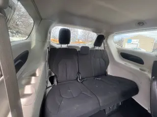 2017 Chrysler Pacifica LX