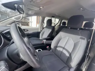 2017 Chrysler Pacifica LX