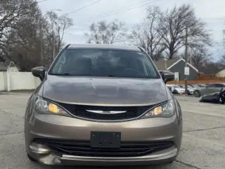2017 Chrysler Pacifica LX