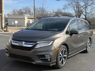 2018 Honda Odyssey Elite