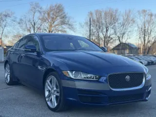 2017 Jaguar XE 35t Prestige
