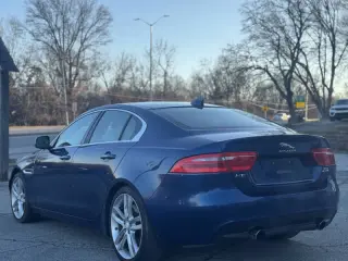 2017 Jaguar XE 35t Prestige
