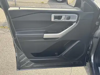 Ford Explorer 2023 AWD Limited 4dr SUV