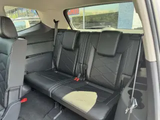 Volkswagen Atlas 2025 AWD SE 4Motion 4dr SUV w/Technology