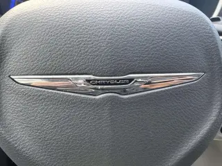 Chrysler Pacifica 2024 Touring L 4dr Mini-Van