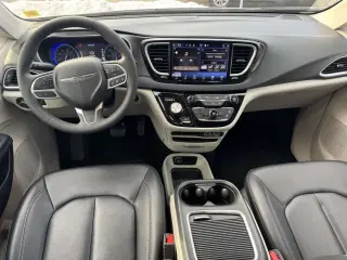 Chrysler Pacifica 2024 Touring L 4dr Mini-Van