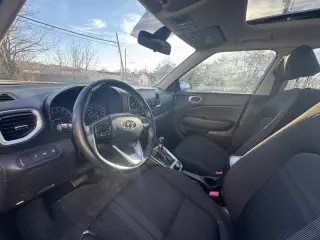 2020 Hyundai Venue SEL