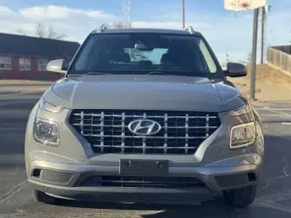 2020 Hyundai Venue SEL
