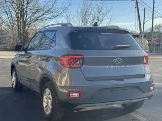 2020 Hyundai Venue SEL