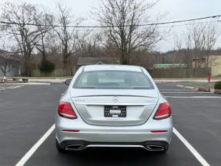 2017 Mercedes-Benz E-Class E 300 4MATIC