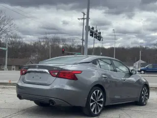 2016 Nissan Maxima 3.5 SR