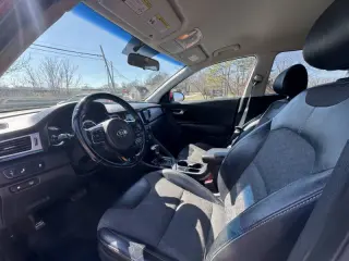 2017 Kia Niro EX