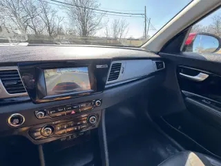 2017 Kia Niro EX
