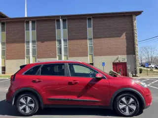 2017 Kia Niro EX