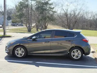 2017 Chevrolet Cruze LT Manual