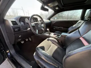 2010 Dodge Challenger SRT8