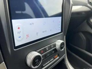Ford Edge 2023 AWD SEL 4dr Crossover