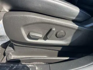 Ford Edge 2023 AWD SEL 4dr Crossover