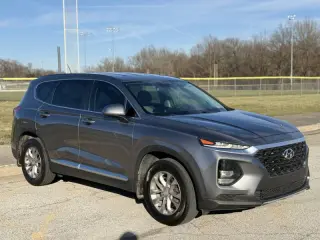 2019 Hyundai Santa Fe SE 2.4L