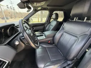 2020 Land Rover Discovery SE