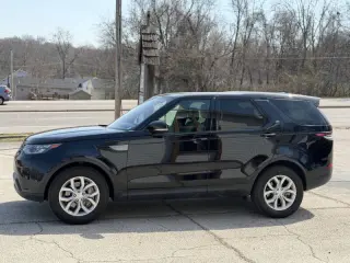 2020 Land Rover Discovery SE