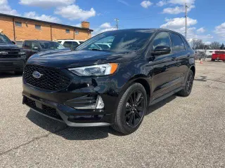 Ford Edge 2023 AWD SEL 4dr Crossover