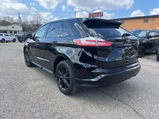 Ford Edge 2023 AWD SEL 4dr Crossover