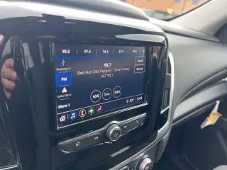 Chevrolet Traverse 2020 4x4 LS 4dr SUV w/1LS