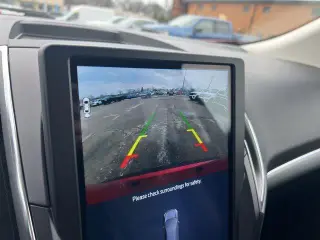 Ford Edge 2023 AWD Titanium 4dr Crossover