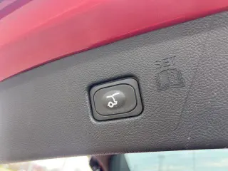 Ford Edge 2023 AWD Titanium 4dr Crossover